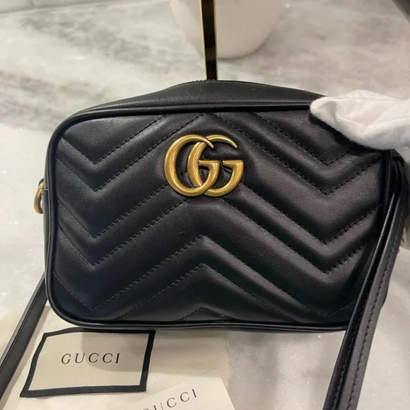 Authentic Black Gucci Marmont Mini. - Picture 4 of 9